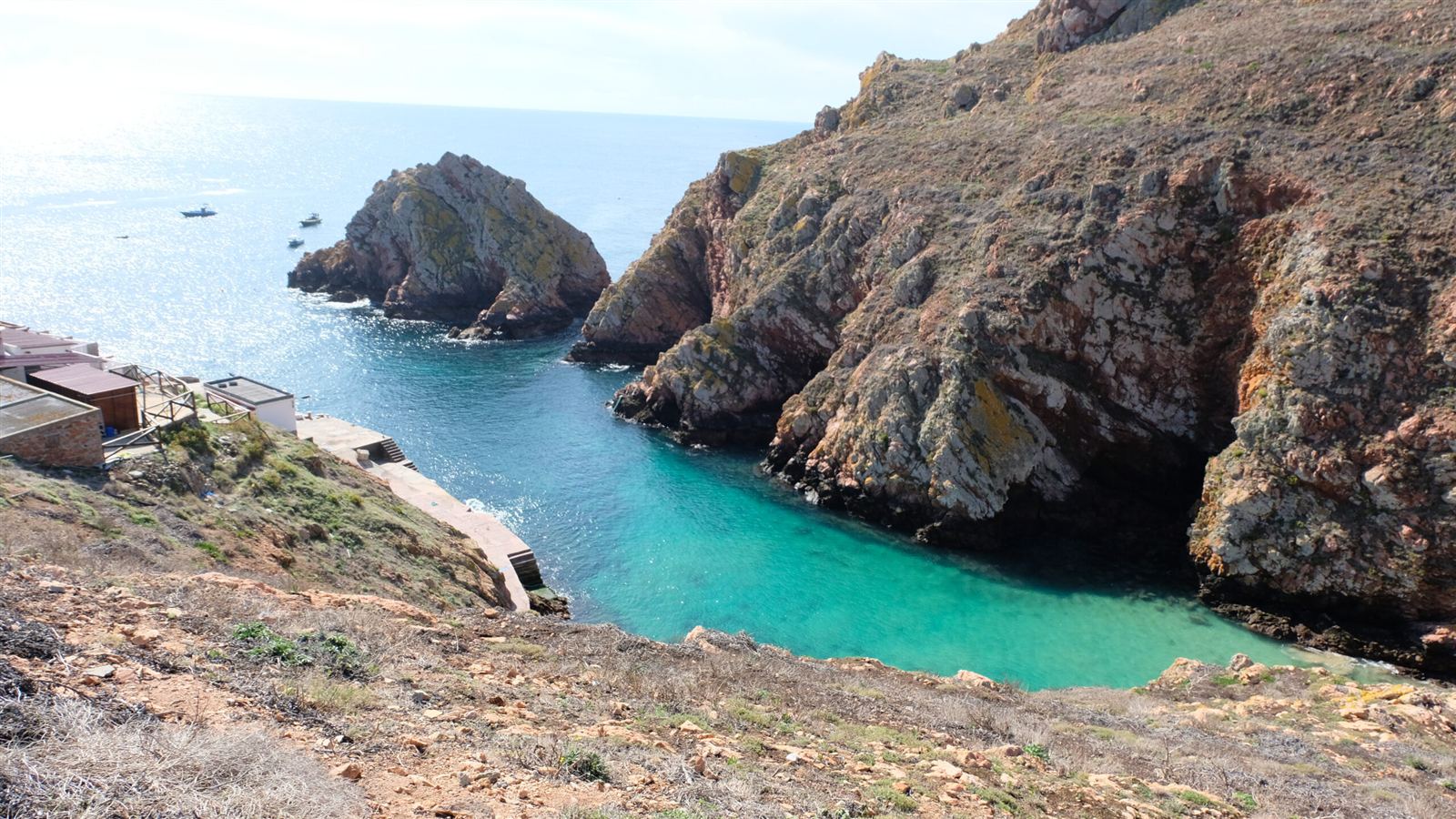 The Archipelago can be visited May to October and it is a important Nature Reserve and diving heaven.